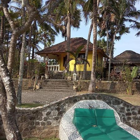 Villa Arjuna Seraya Bagian luar foto