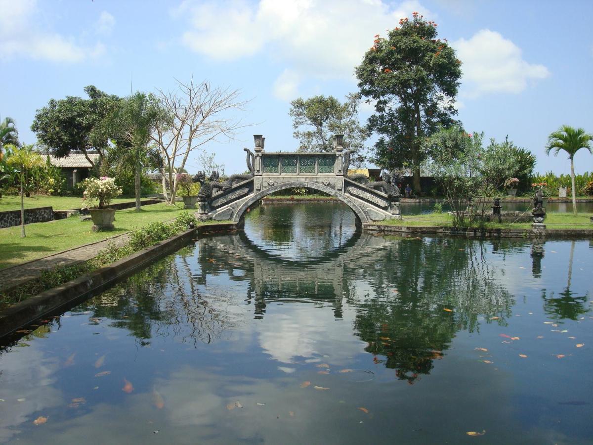 Villa Arjuna Seraya Bagian luar foto